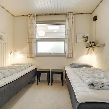 Skakke - 900m From The Sea By Interhome